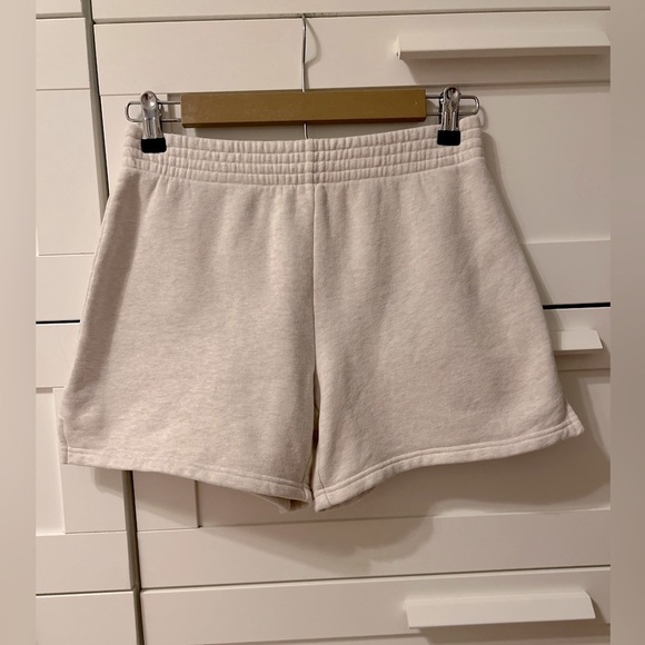 Tna Cozy Fleece Perfect 5” Sweatshort - Picture 2 of 6